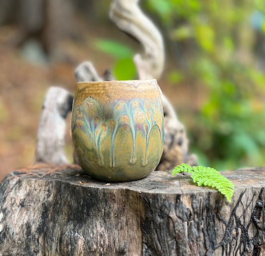 10 oz thumb cup or sipper